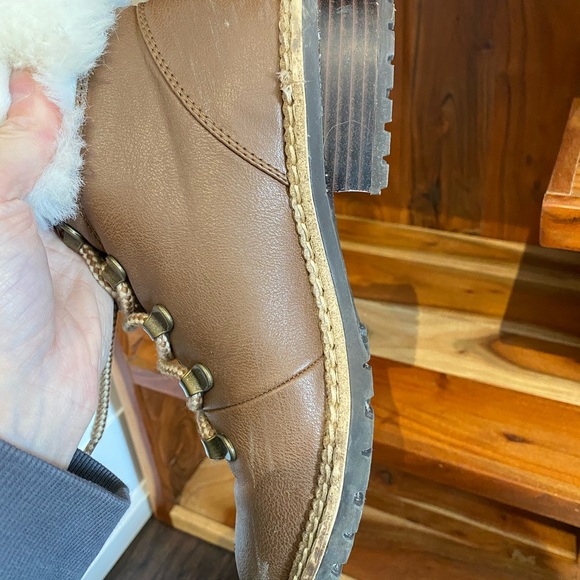 Faux fur winter brown booties - Picture 5 of 5